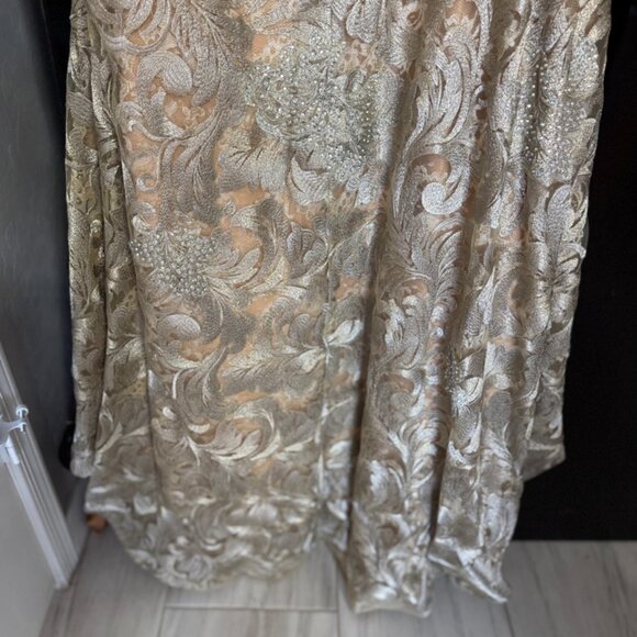 Jovani Champagne Crystal Evening Gown – Size 14 – Worn Once - Picture 4 of 13